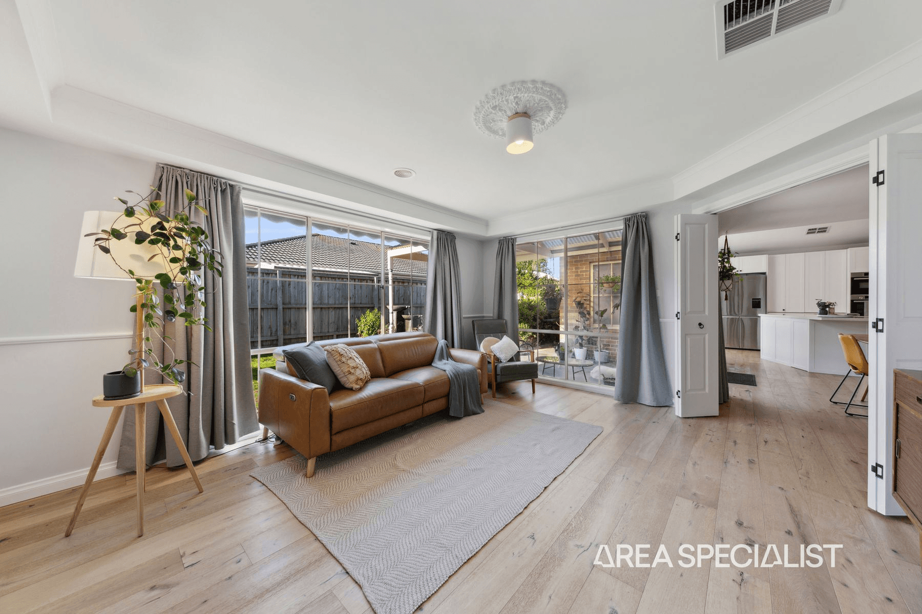 12 Tasman Way, Pakenham, VIC 3810