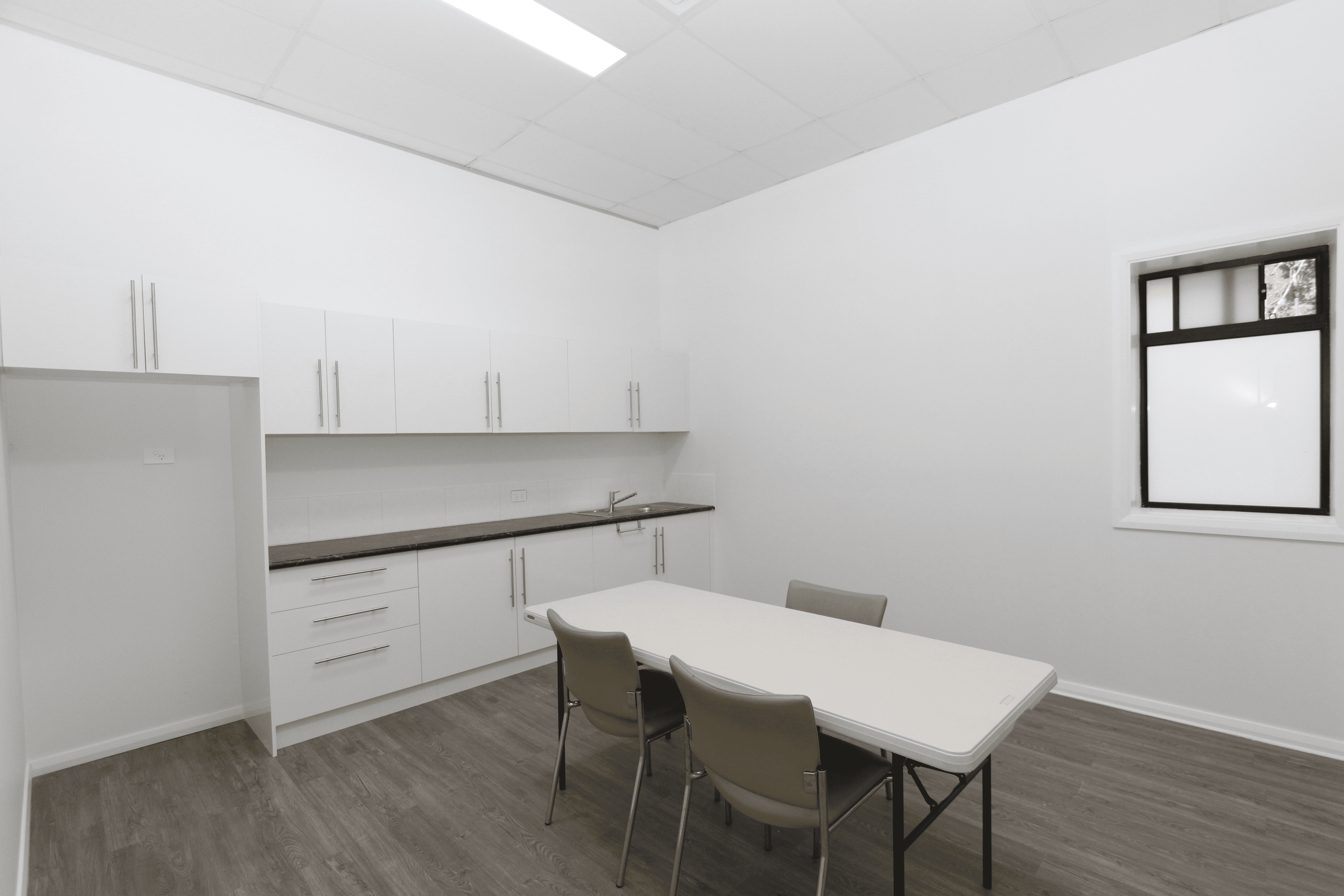 Consult 4/58 Ferodale Road, MEDOWIE, NSW 2318