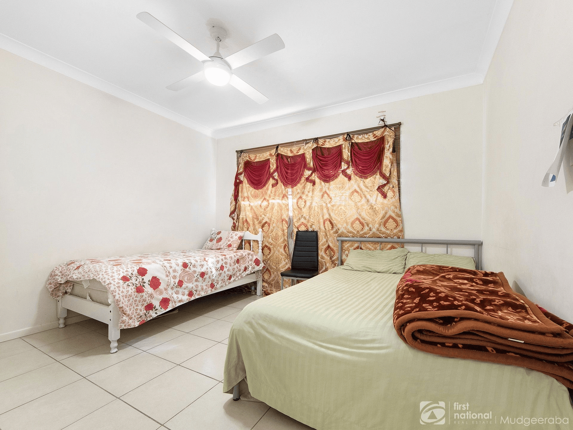 2 Beitz Avenue, Labrador, QLD 4215