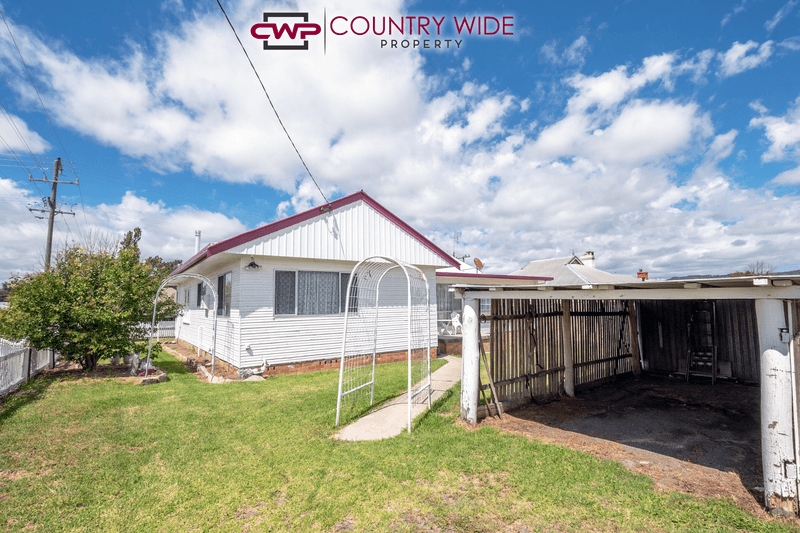 114 Miles Street, TENTERFIELD, NSW 2372