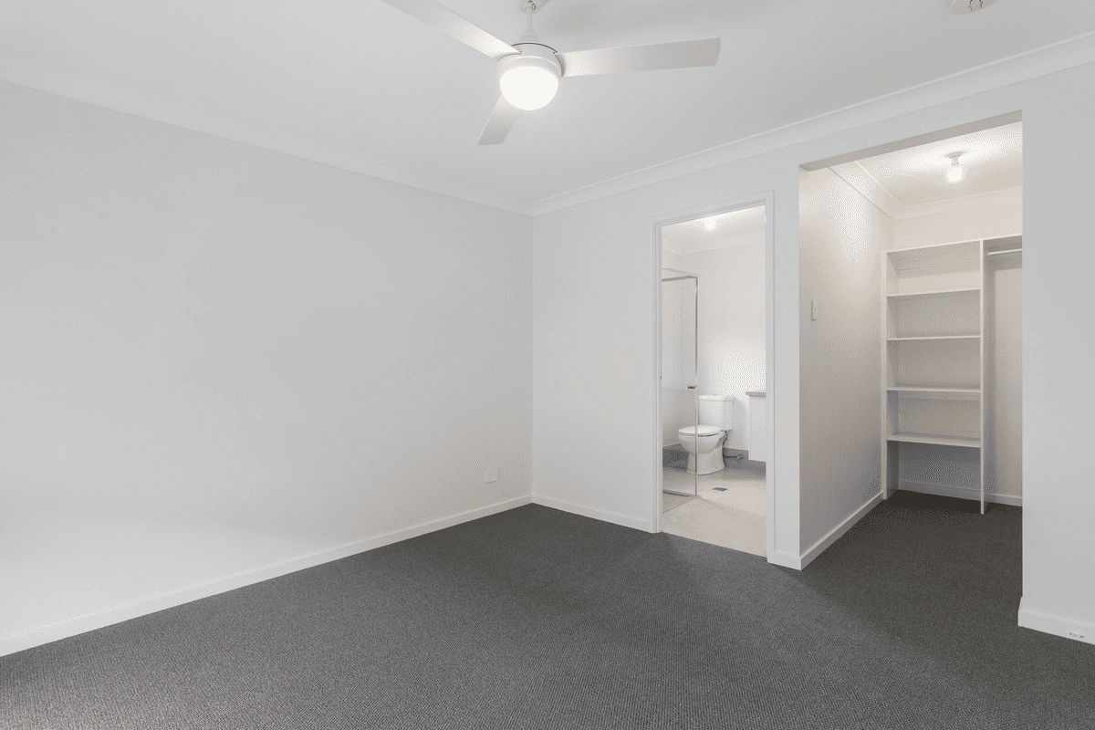 13 Peterson Way, White Rock, QLD 4306