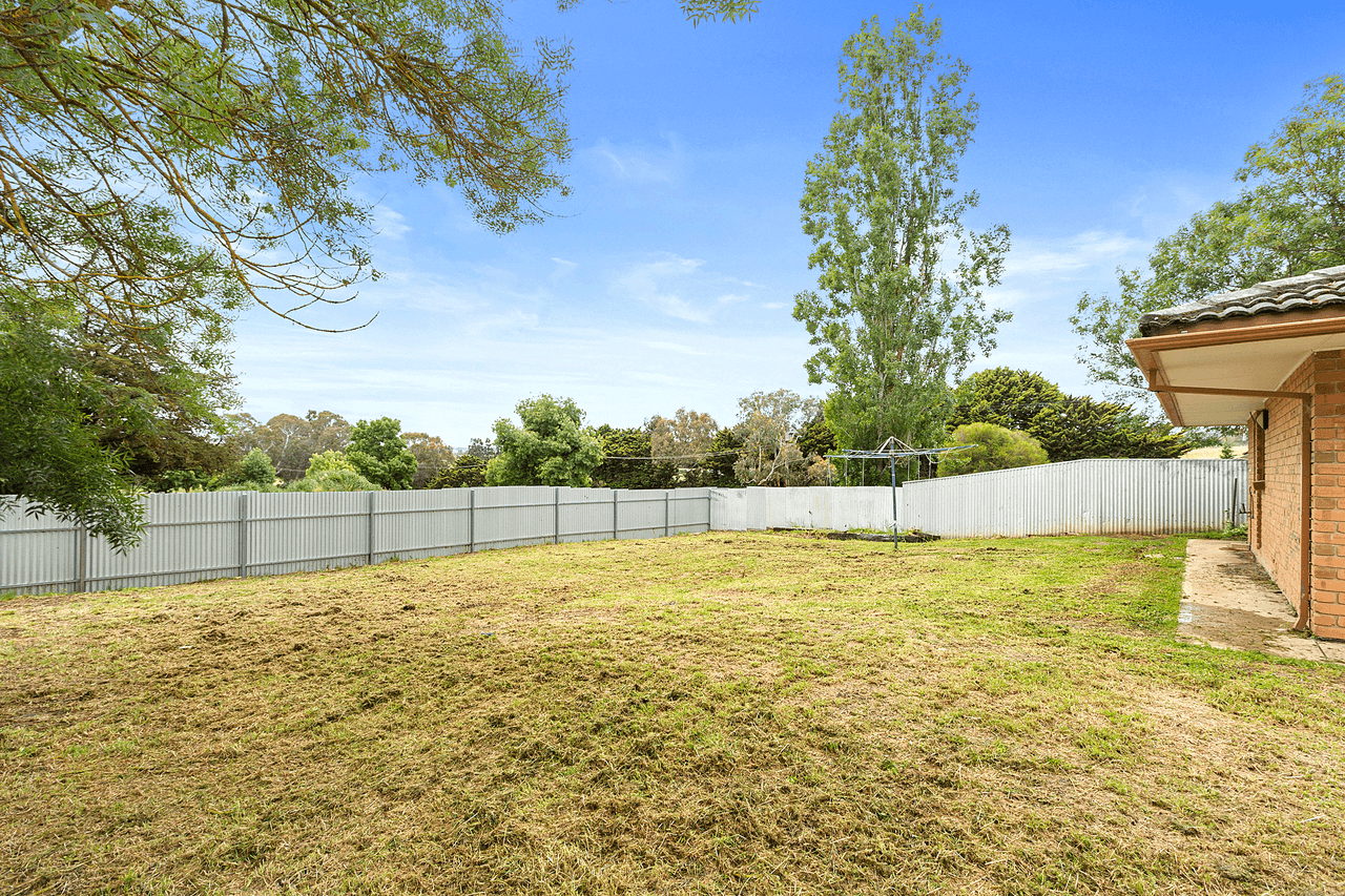 7 Inverbrackie Close, WOODSIDE, SA 5244