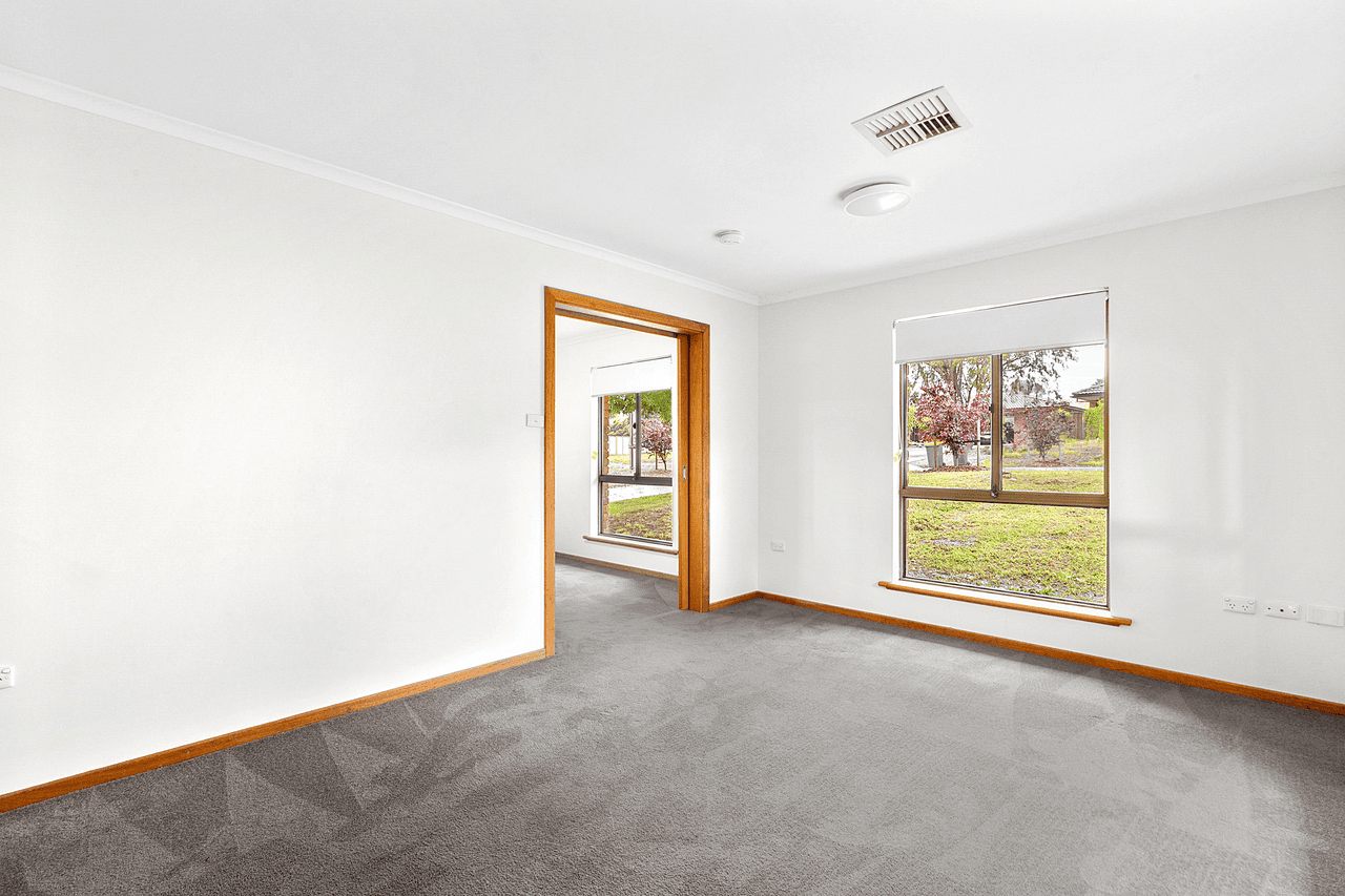 7 Inverbrackie Close, WOODSIDE, SA 5244