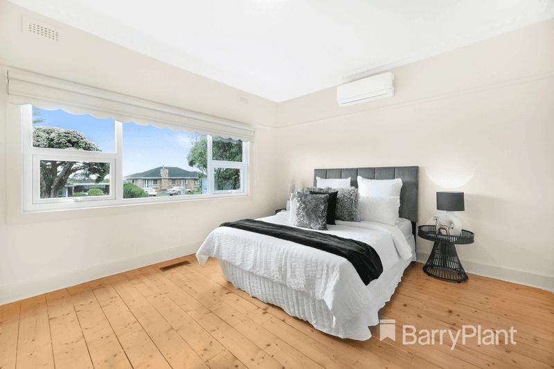 1/52 Orange Grove, Bayswater, VIC 3153