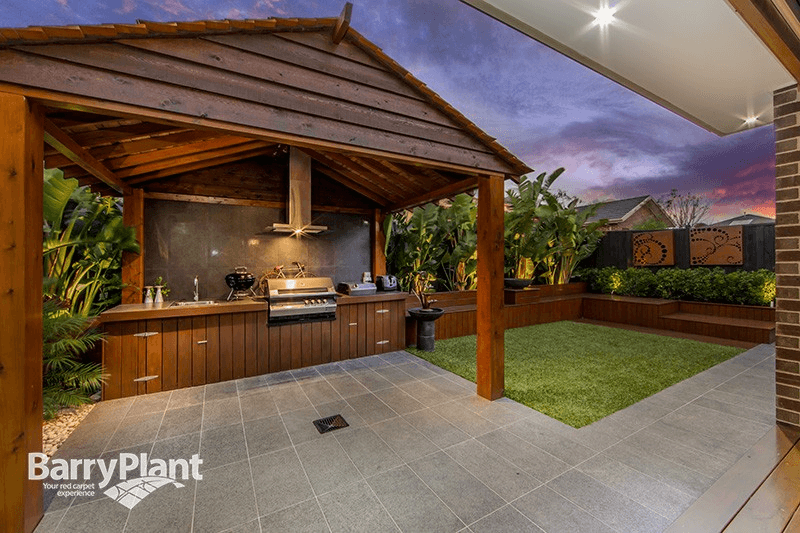 15 Elmswood Boulevard, KEYSBOROUGH, VIC 3173