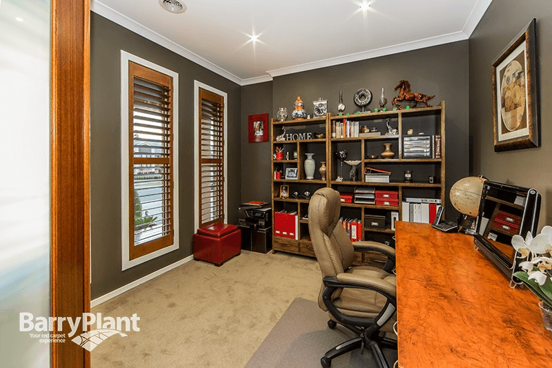 15 Elmswood Boulevard, KEYSBOROUGH, VIC 3173