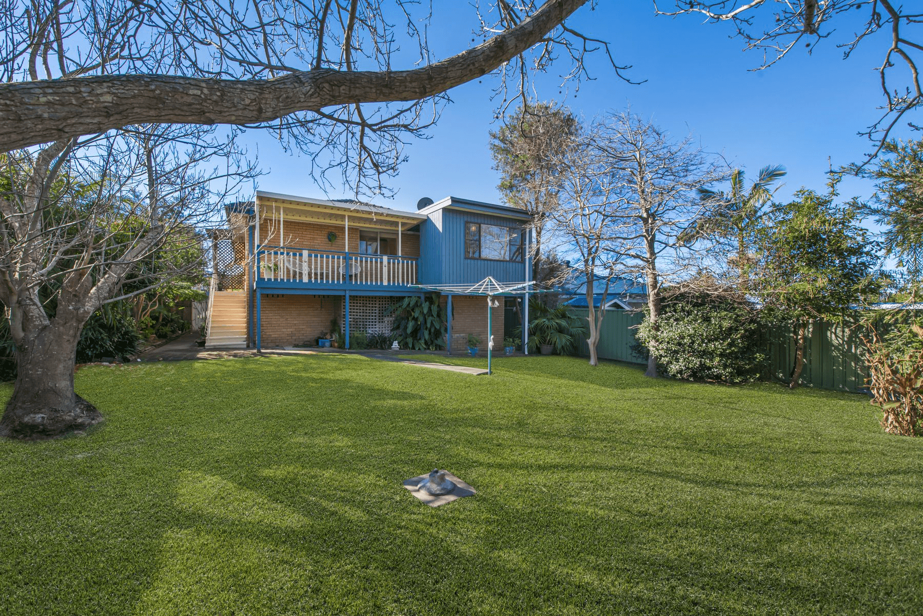 12 Anglers Drive, BATEAU BAY, NSW 2261