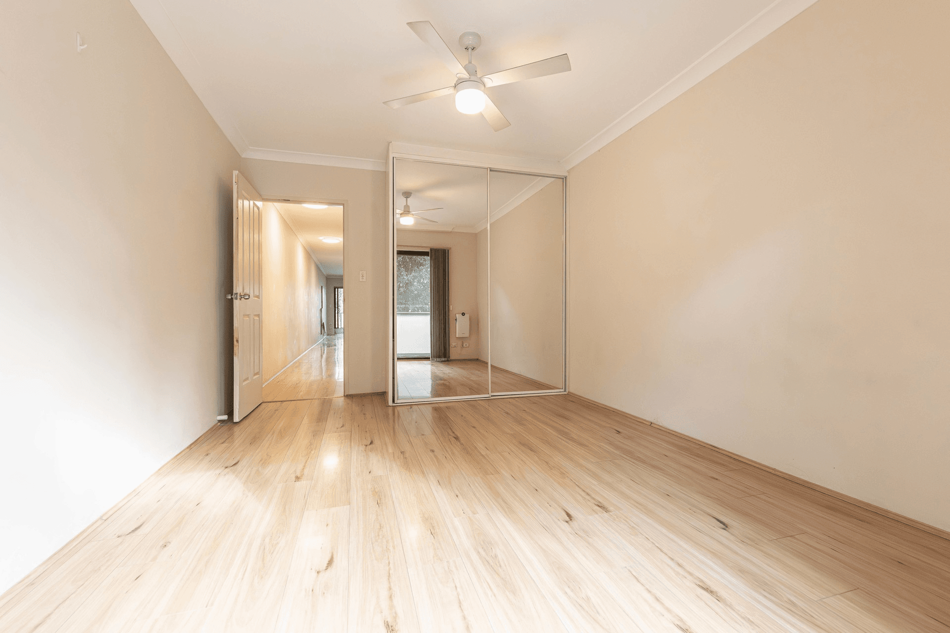 6/57-61 Penelope Lucas Lane, Rosehill, NSW 2142