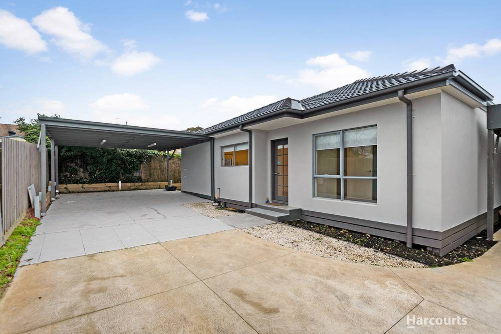 30a Chestnut Road, DOVETON, VIC 3177