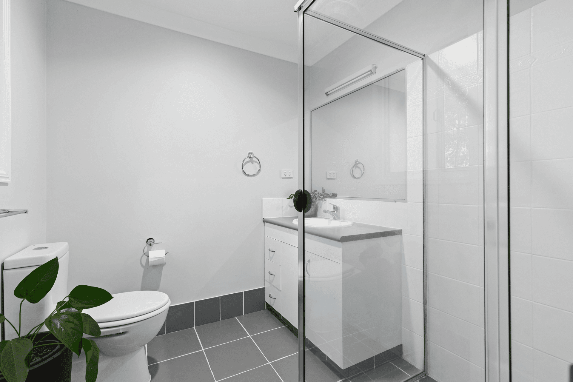 41 Forest Drive, Elanora, QLD 4221