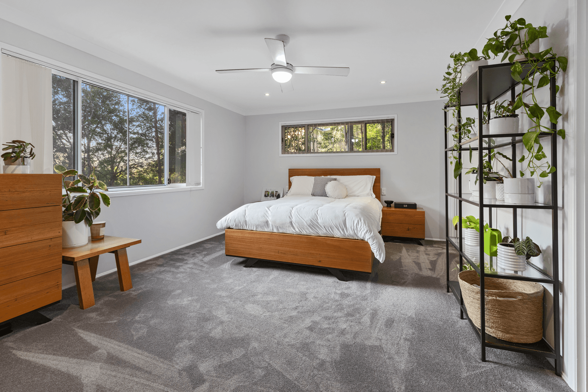 41 Forest Drive, Elanora, QLD 4221