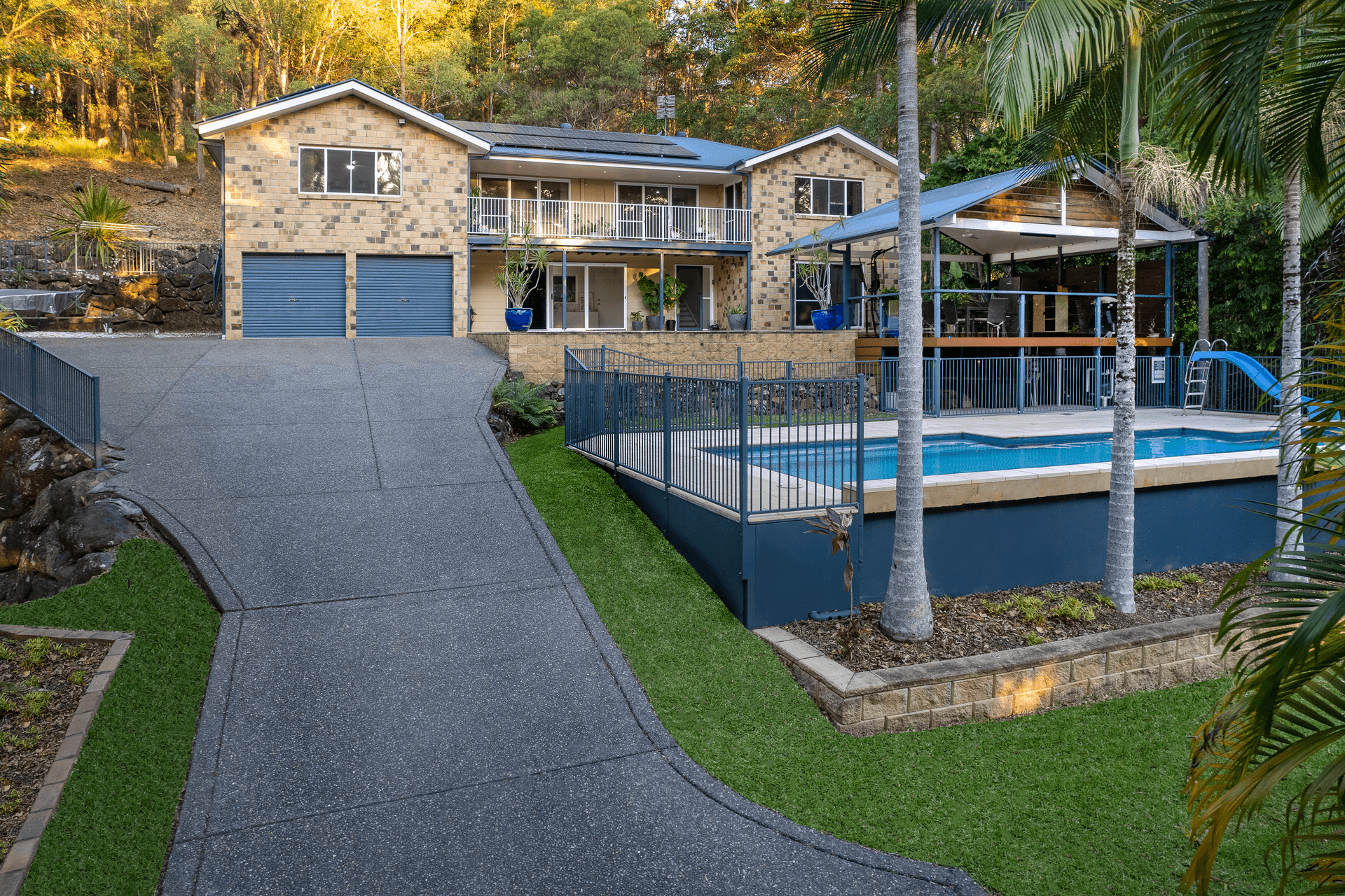 41 Forest Drive, Elanora, QLD 4221