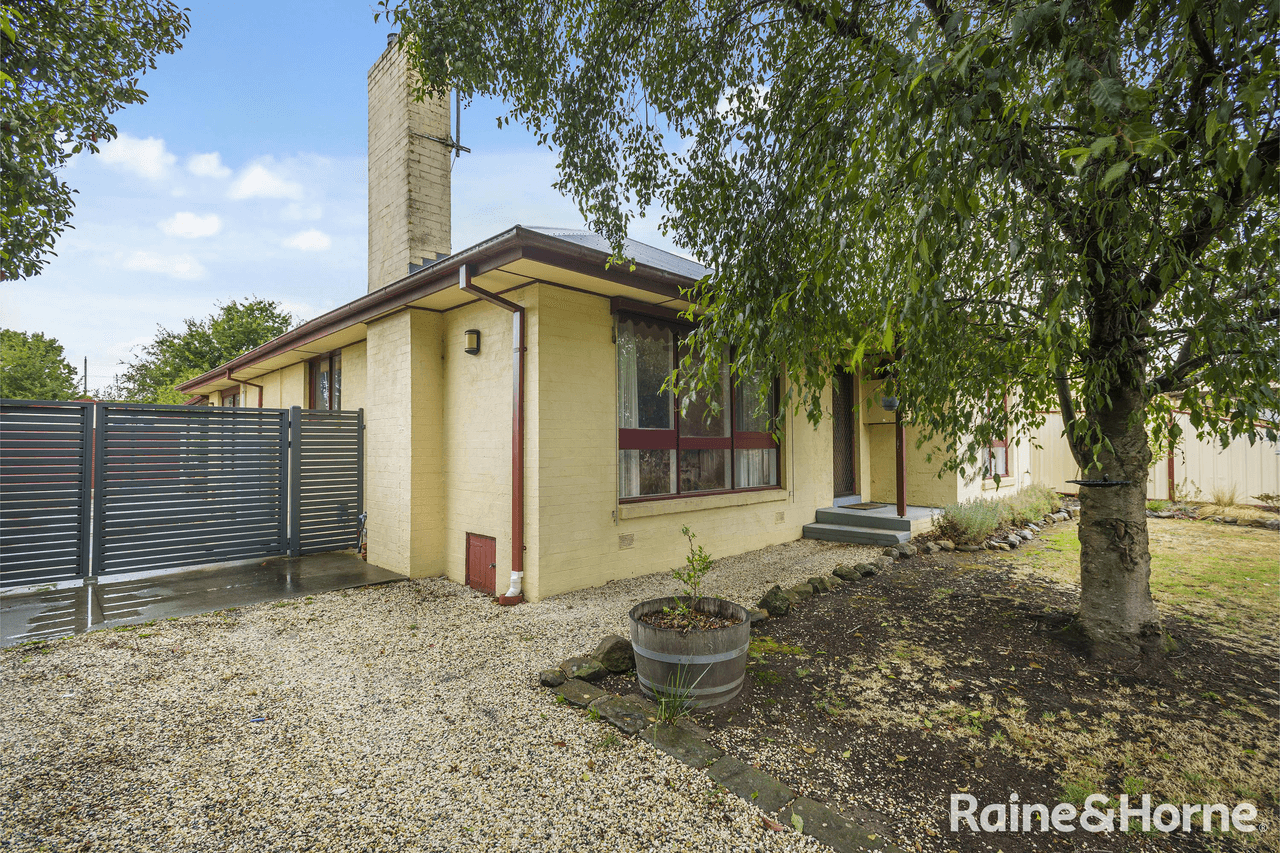 8 Tower Street, KYNETON, VIC 3444