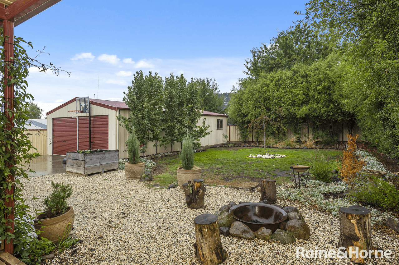 8 Tower Street, KYNETON, VIC 3444