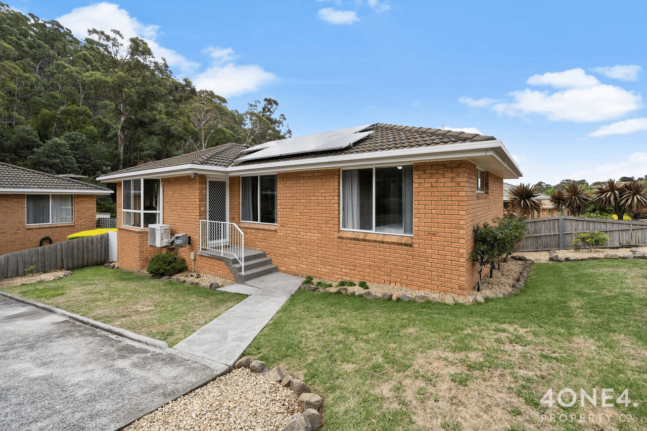 1/133 Pitcairn Street, Montrose, TAS 7010