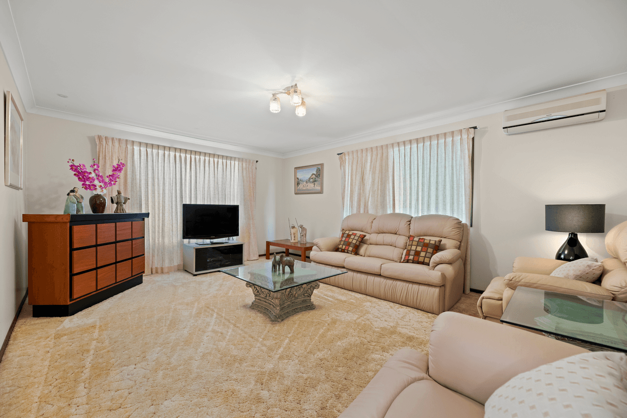 25 Bellbird Avenue, BURLEIGH WATERS, QLD 4220