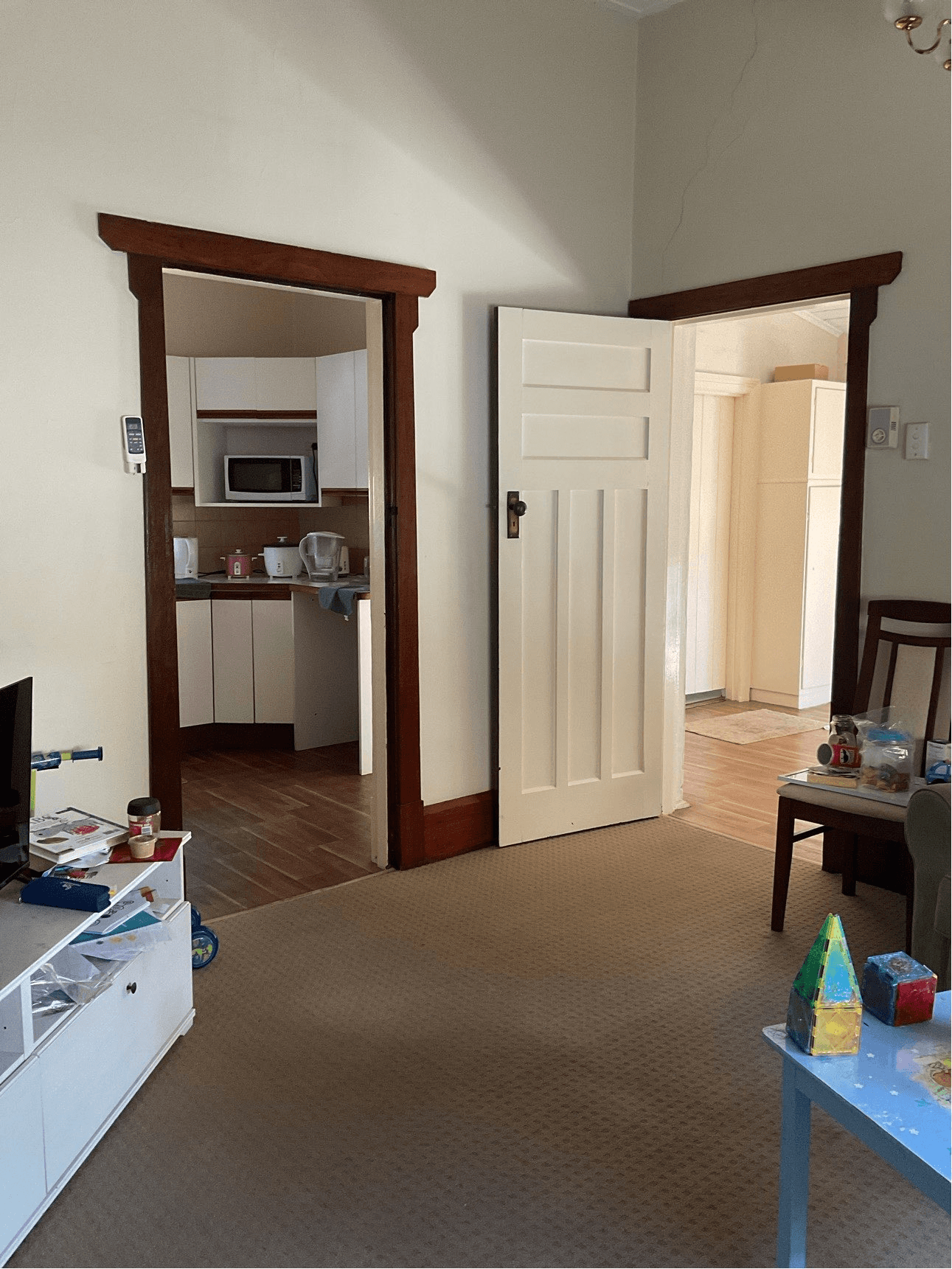 202 Carr Place, LEEDERVILLE, WA 6007