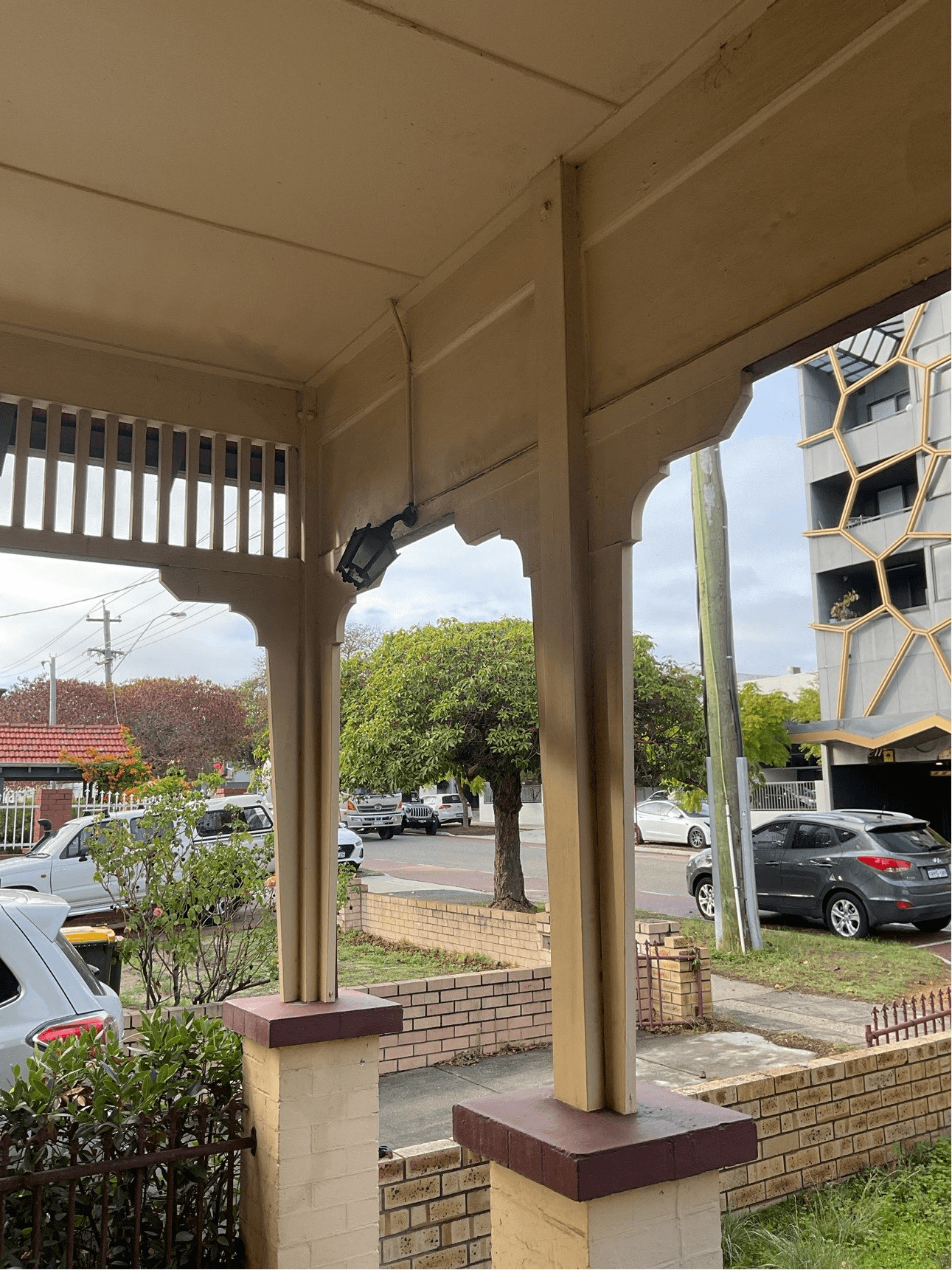 202 Carr Place, LEEDERVILLE, WA 6007