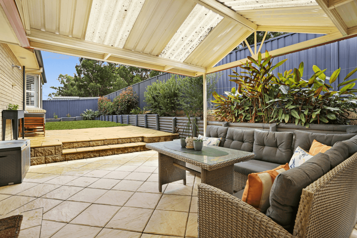 2 Francis Place, Currans Hill, NSW 2567