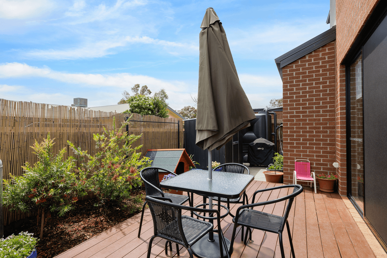 2/24 Grandview Grove, COWES, VIC 3922