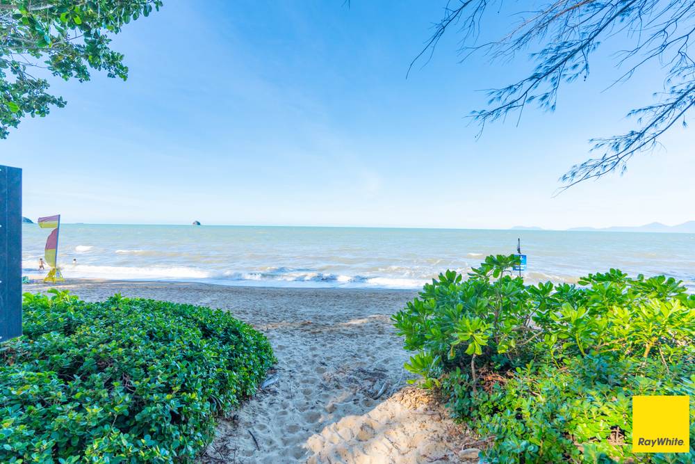 213/119-121 Williams Esplanade, PALM COVE, QLD 4879