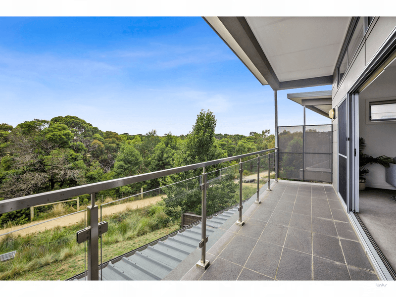 2/3 Blackwattle Mews, Torquay, VIC 3228