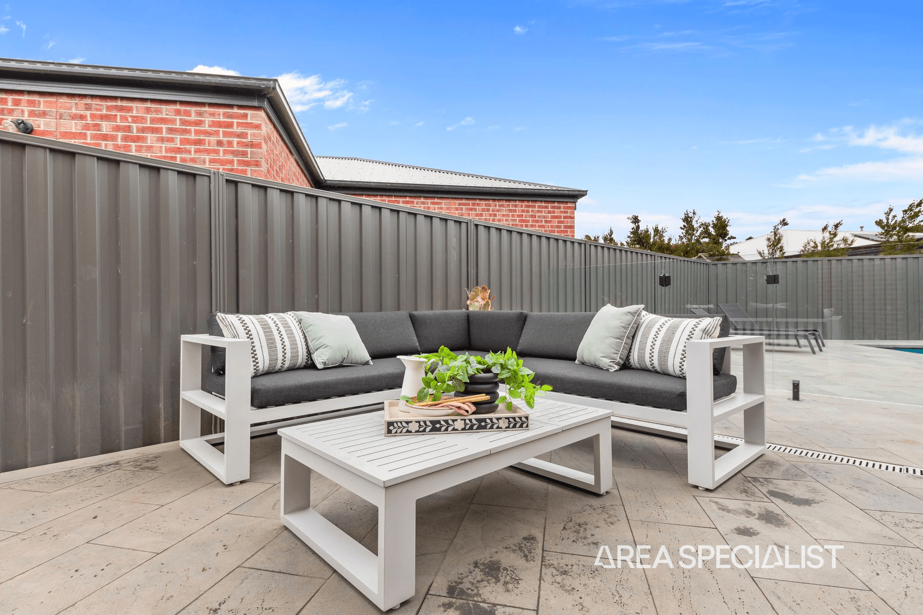 43 Timberline Parkway, Pakenham, VIC 3810