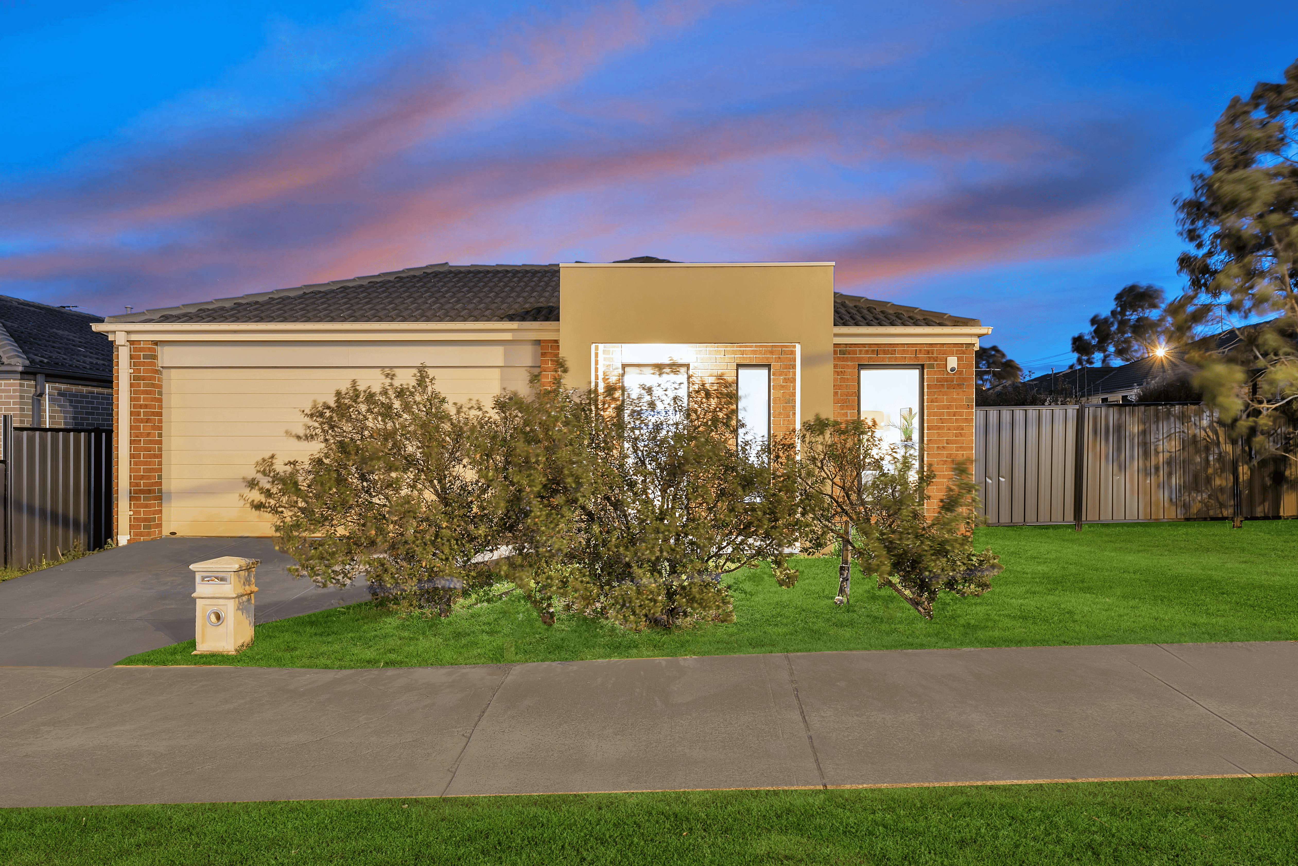 903 Leakes Road, TARNEIT, VIC 3029