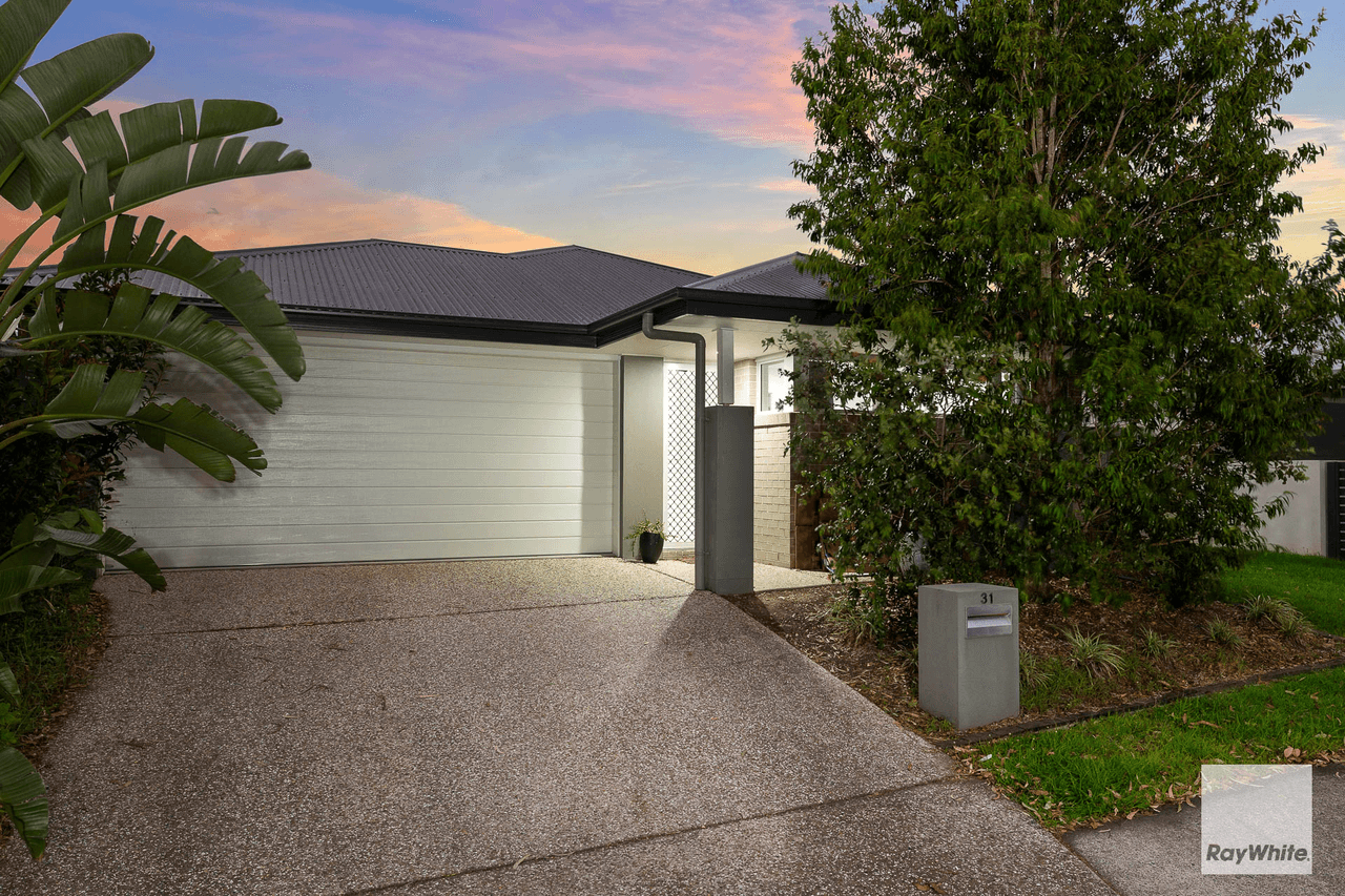 31 Unwin Road, REDLAND BAY, QLD 4165