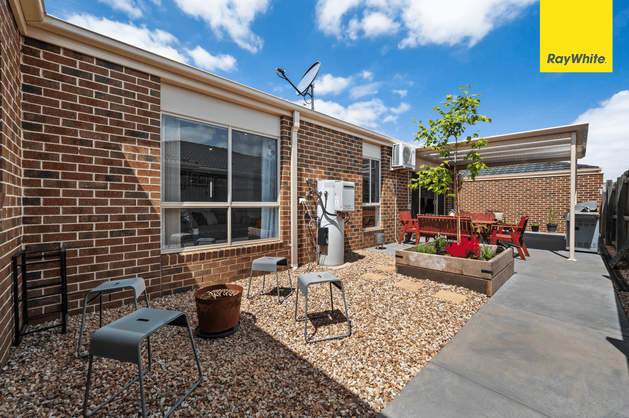 2/7 Reidy Rise, HARKNESS, VIC 3337