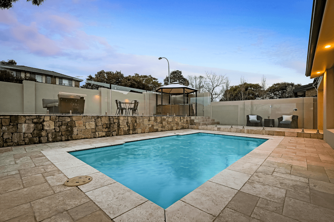 1 Hakea Place, Baulkham Hills, NSW 2153