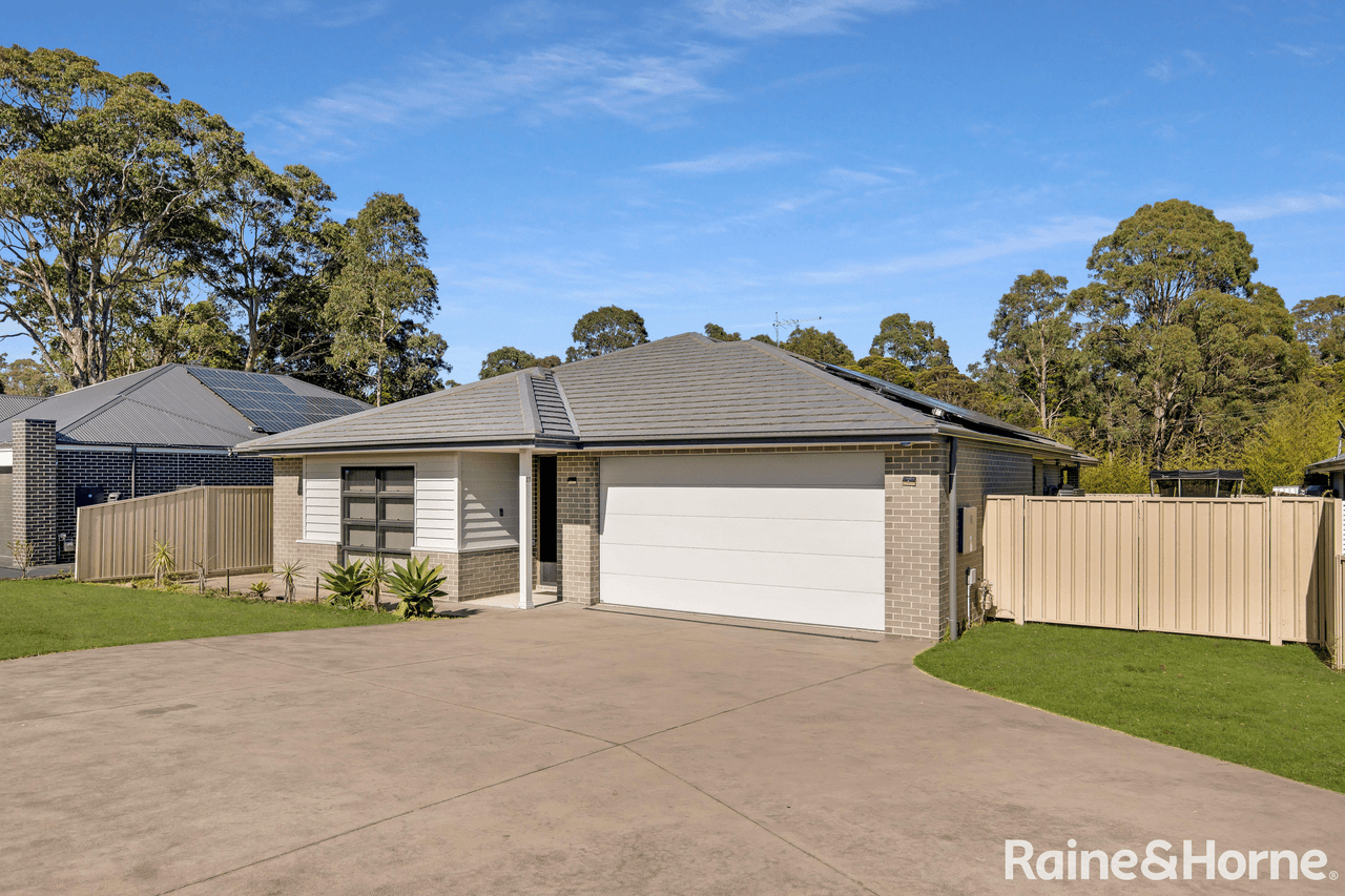 27 Evergreen Place, SOUTH NOWRA, NSW 2541