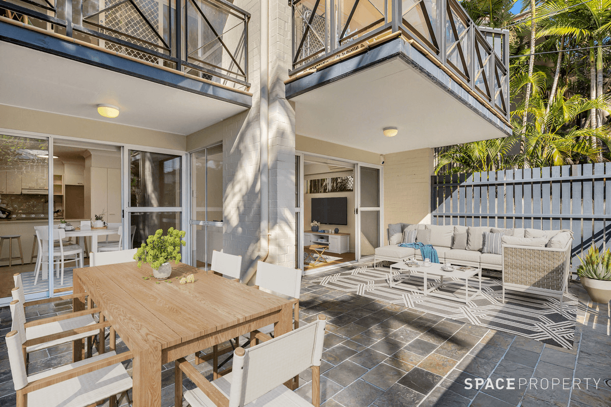 2/11 Franklin Street, Kelvin Grove, QLD 4059