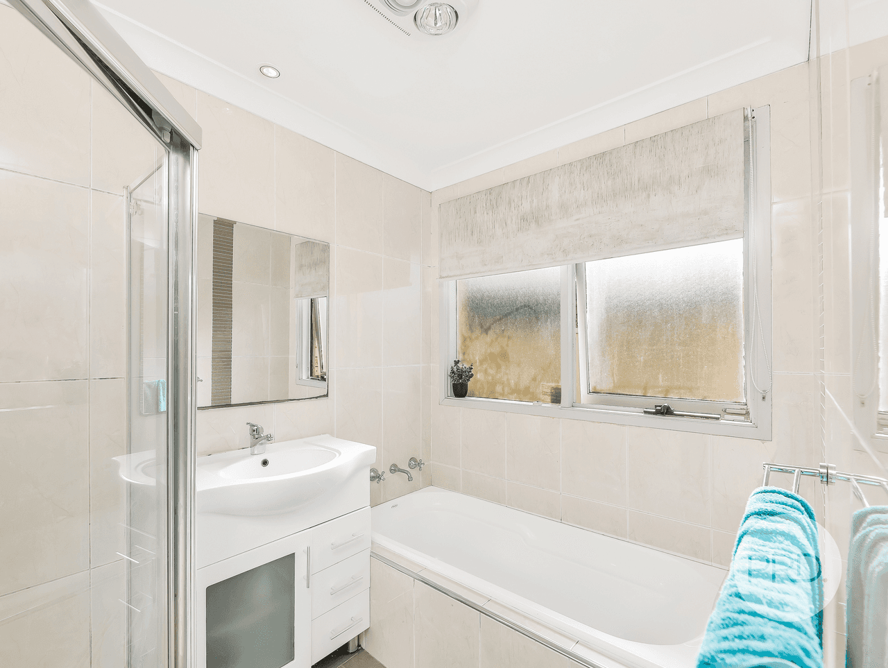10 & 10A Startop Place, AMBARVALE, NSW 2560