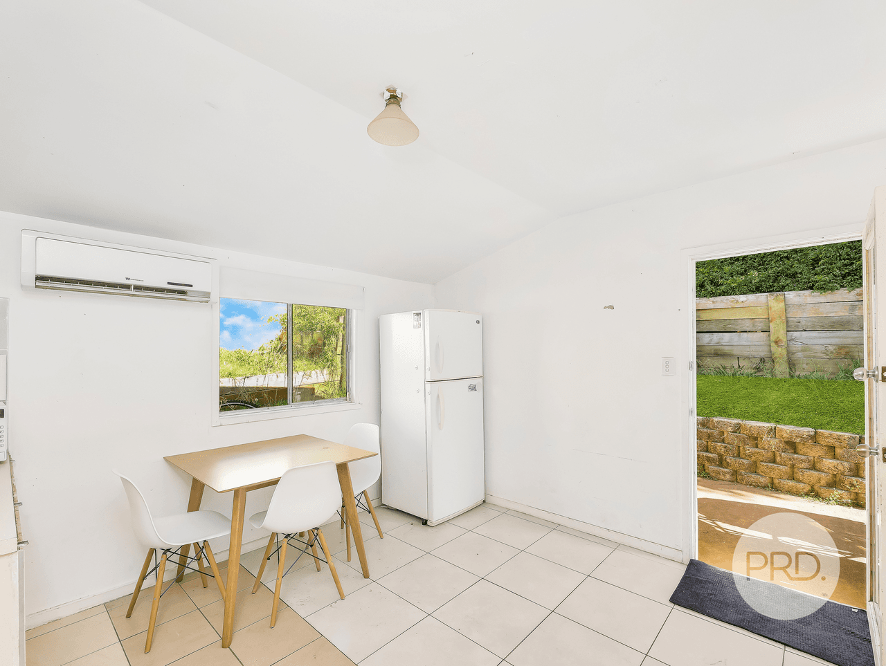 10 & 10A Startop Place, AMBARVALE, NSW 2560