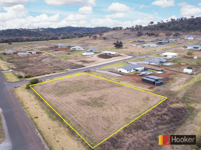 2 Baileyana Close, MOORE CREEK, NSW 2340