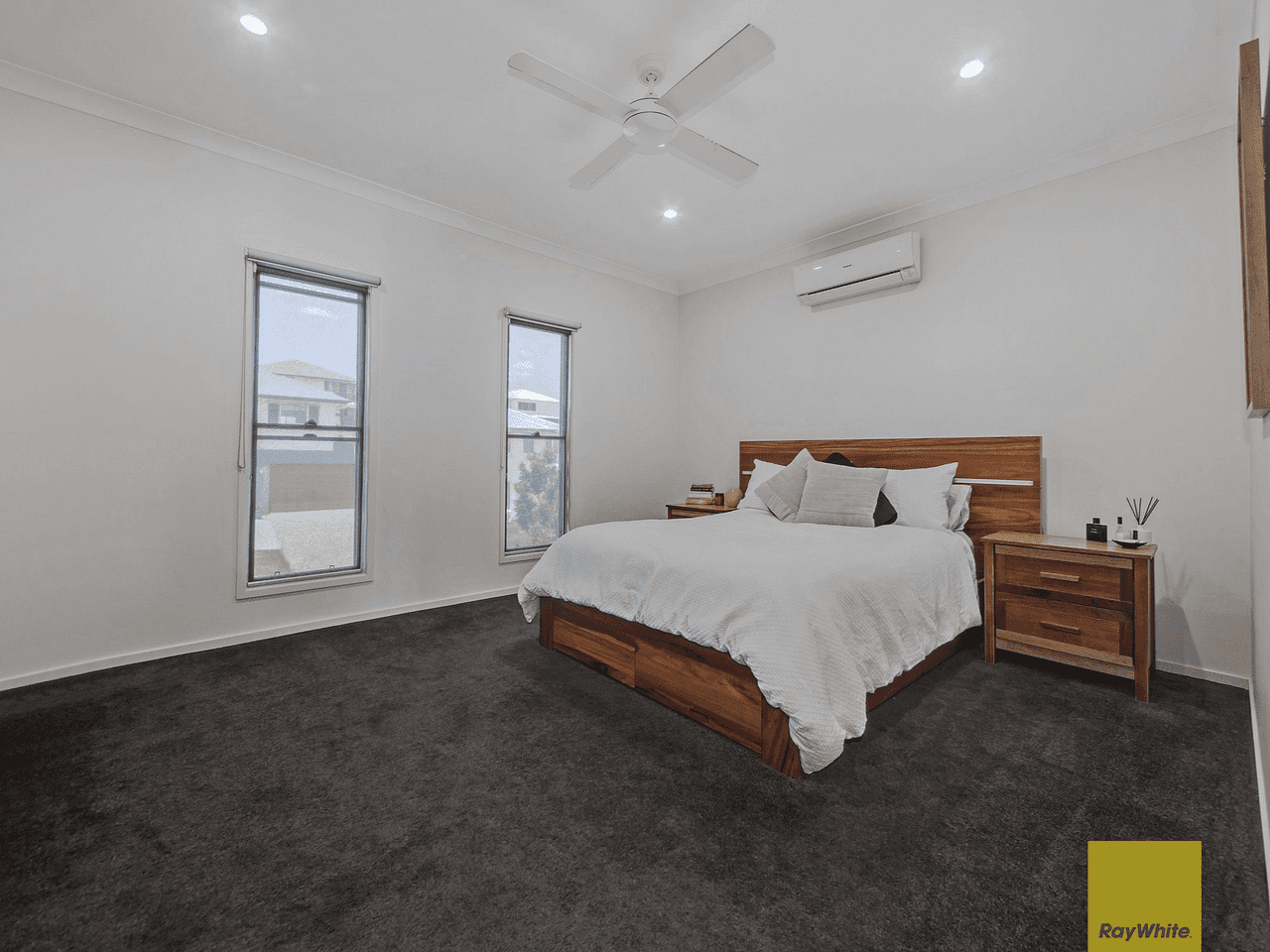 33 Valley Circuit, KURABY, QLD 4112