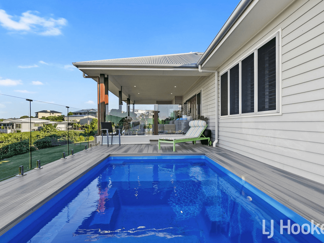 18 Highview Drive, CRAIGNISH, QLD 4655