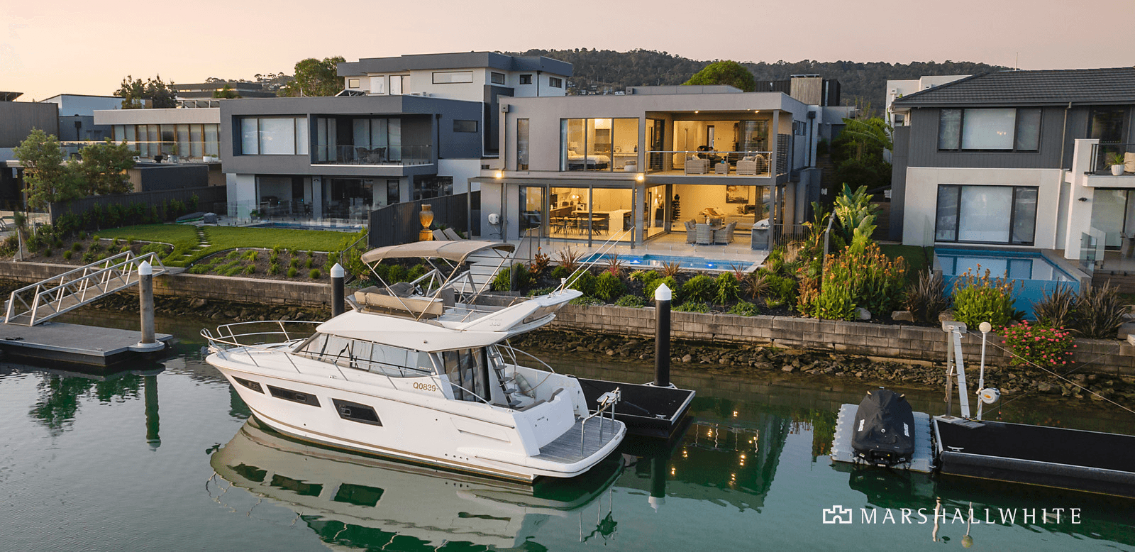 5 Helsal Point, Safety Beach, VIC 3936