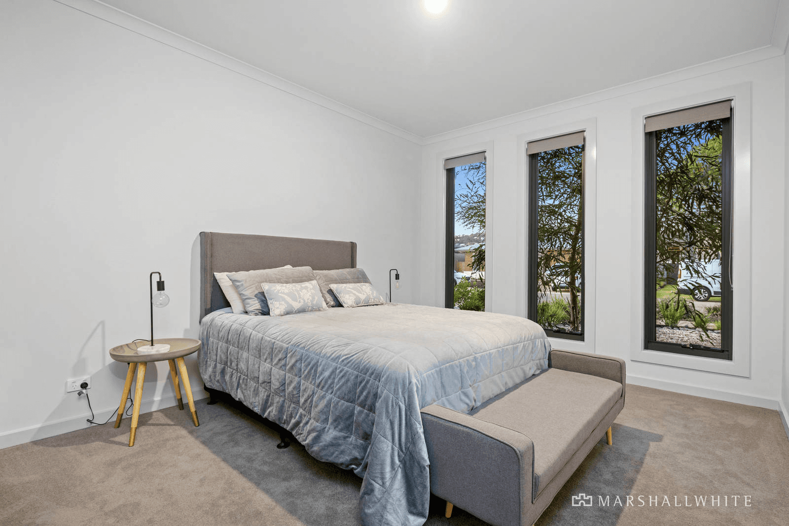 5 Helsal Point, Safety Beach, VIC 3936
