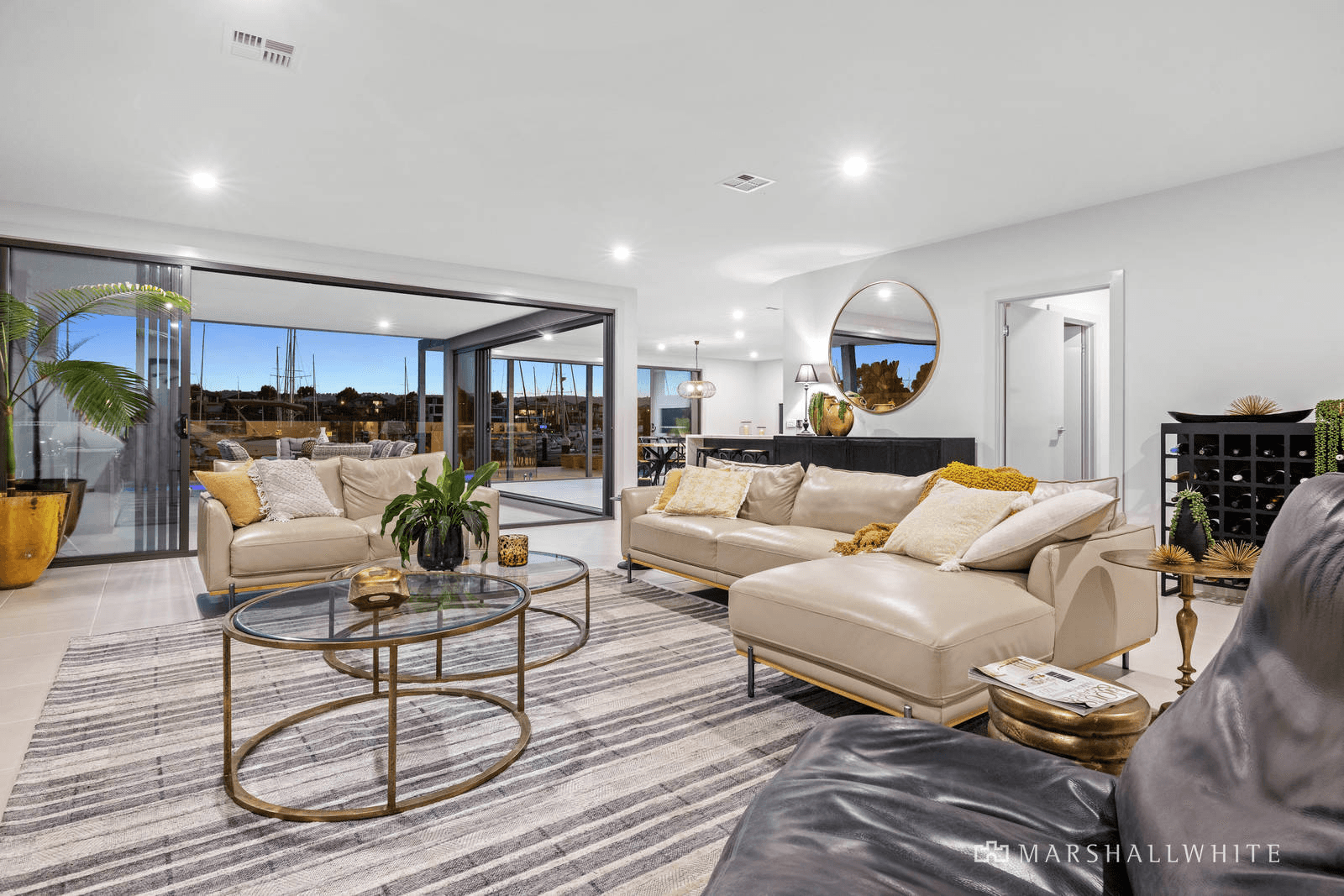 5 Helsal Point, Safety Beach, VIC 3936