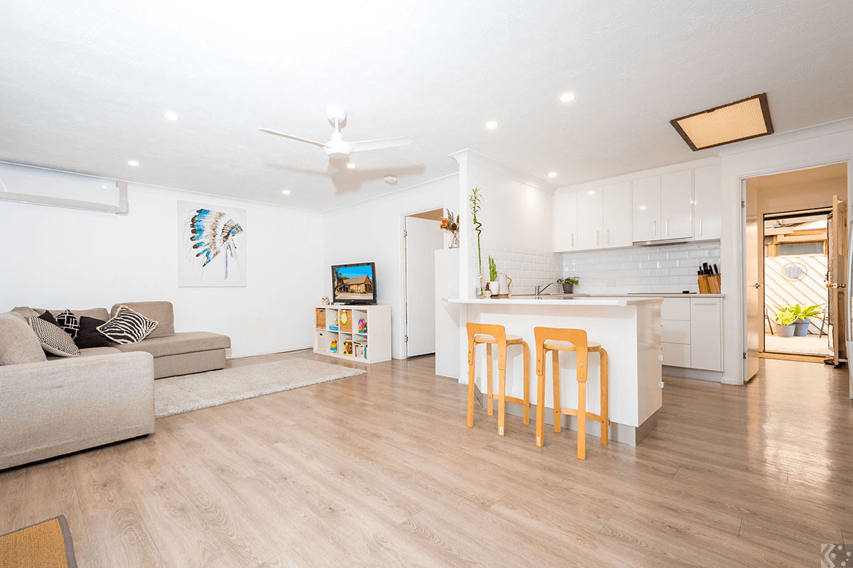58/172 Barrier Reef Drive, Mermaid Waters, QLD 4218