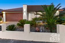 18 Asteria Crescent, CRANBOURNE WEST, VIC 3977