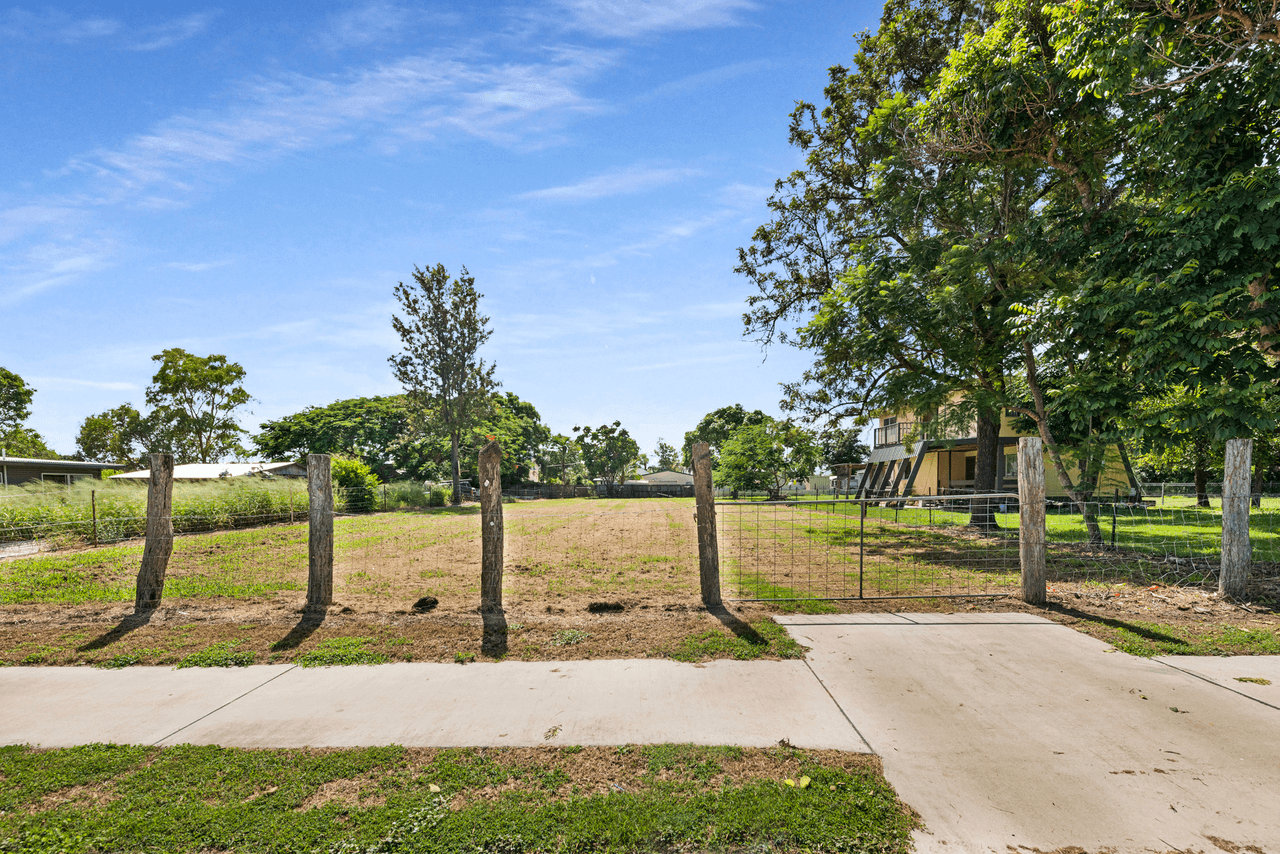 8 Mill Street, WALLAVILLE, QLD 4671