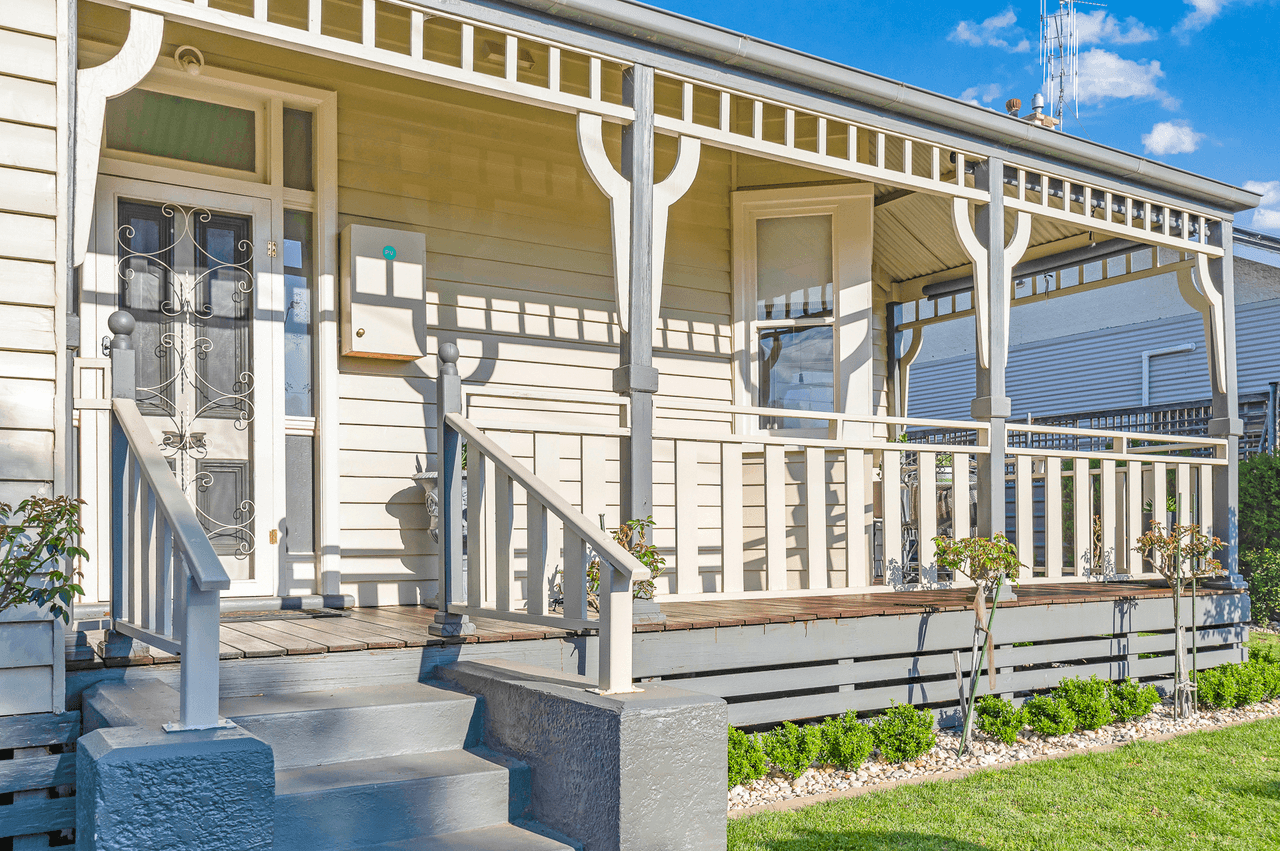 17 Mackay Street, ROCHESTER, VIC 3561