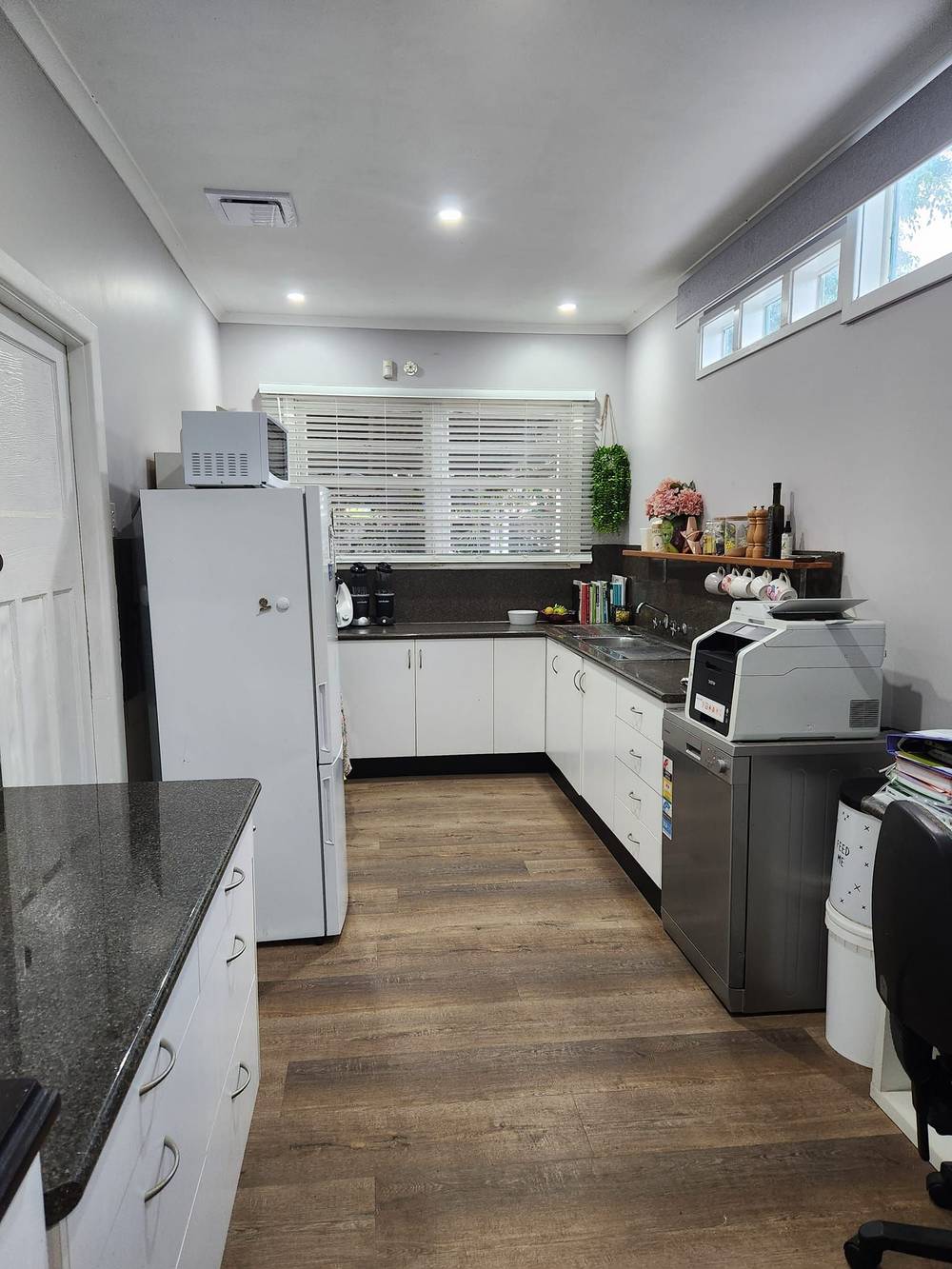 34 HANNAM VALE ROAD, MOORLAND, NSW 2443