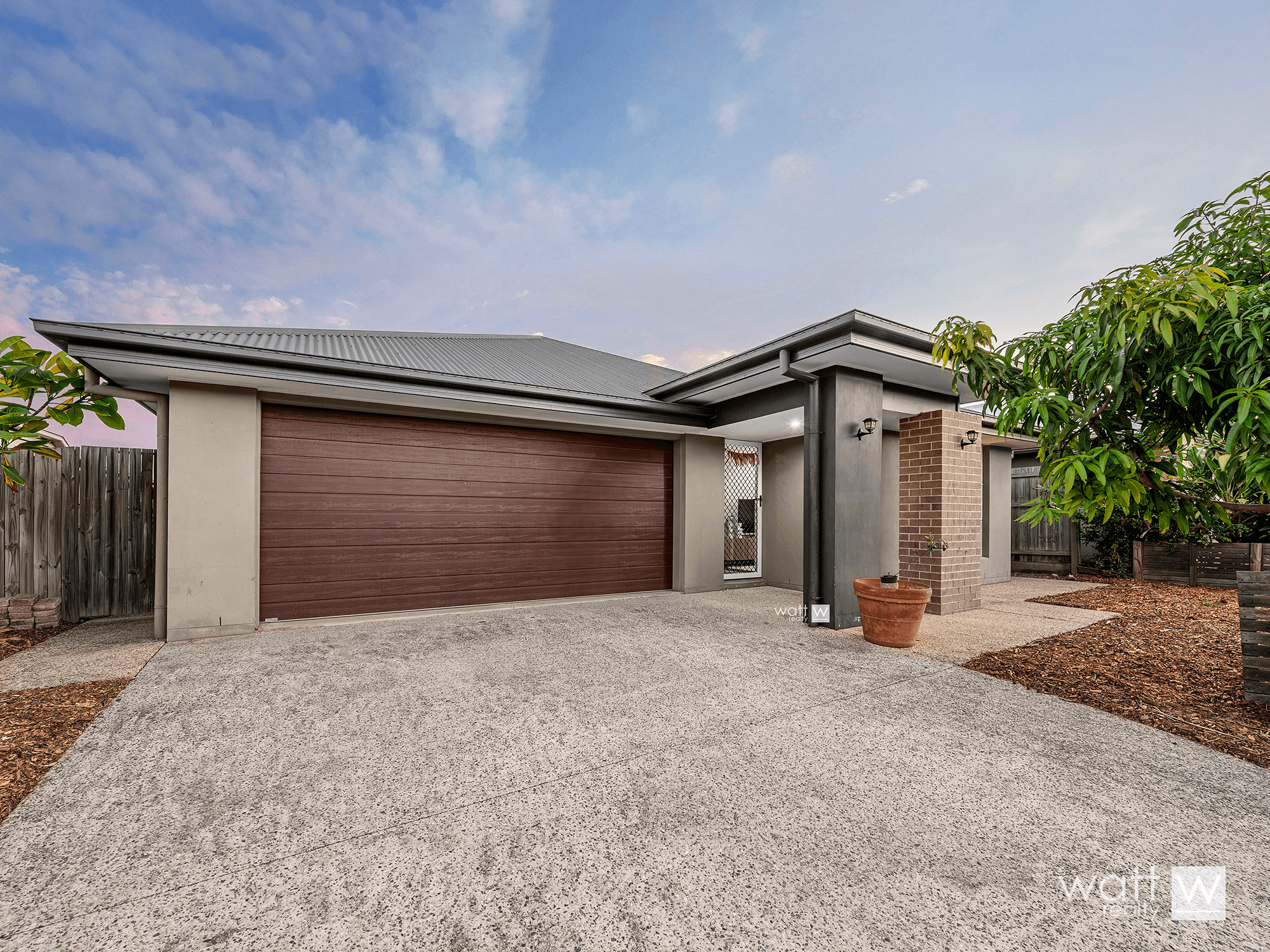 27 Brisbane Road, Warner, QLD 4500