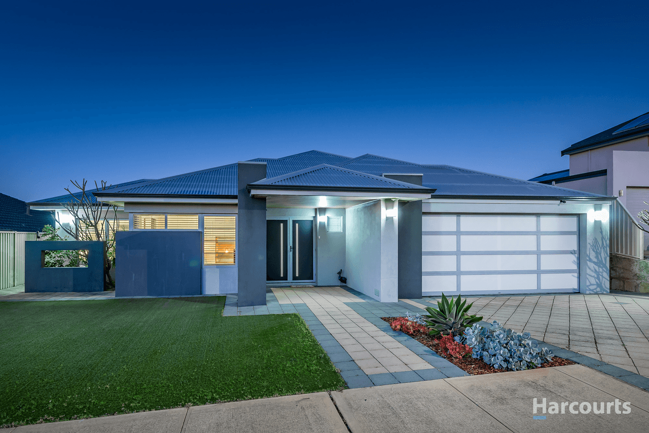 54 Mattingleys Approach, BURNS BEACH, WA 6028