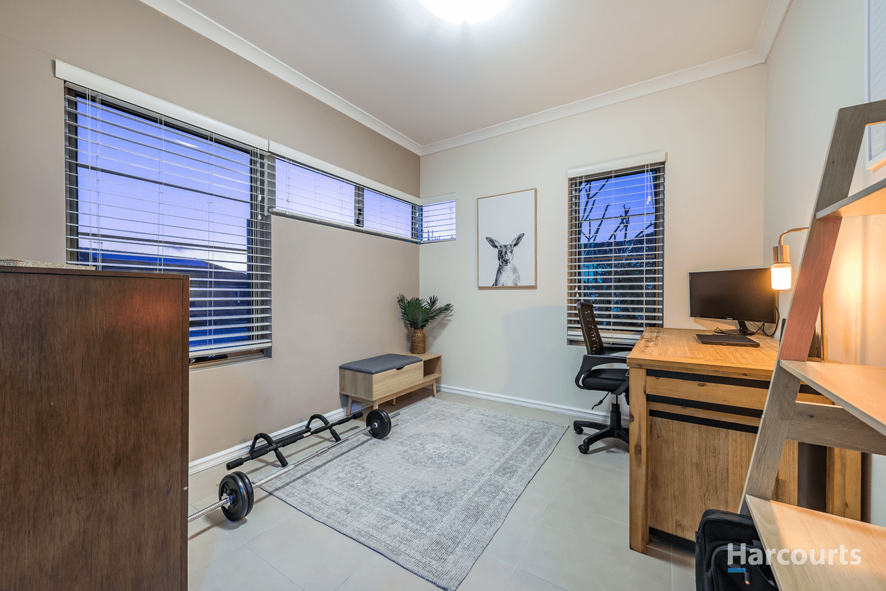 54 Mattingleys Approach, BURNS BEACH, WA 6028