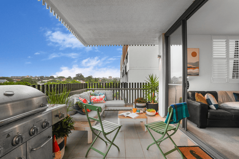 B506/70 Macdonald Street, ERSKINEVILLE, NSW 2043